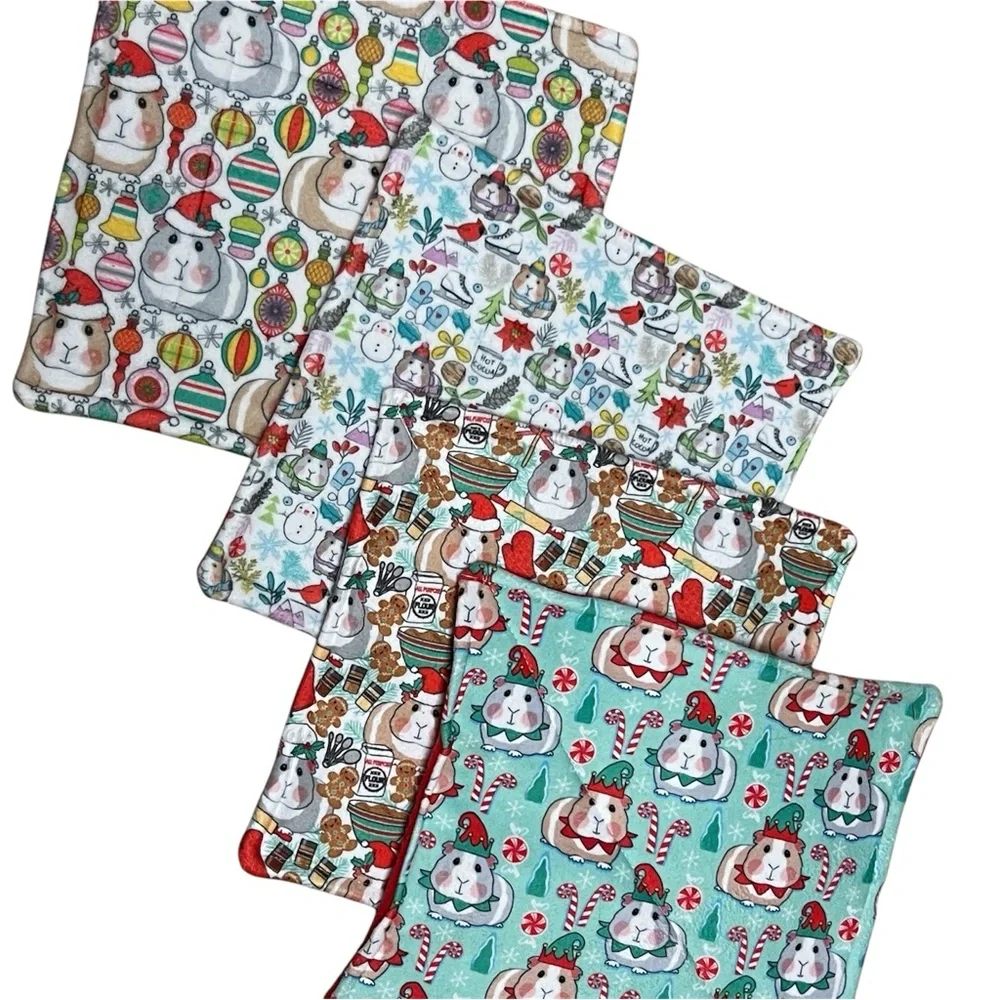 Christmas Holiday Pack Piddle Pee Pads Guinea Pigs x4 Fleece Reversible New